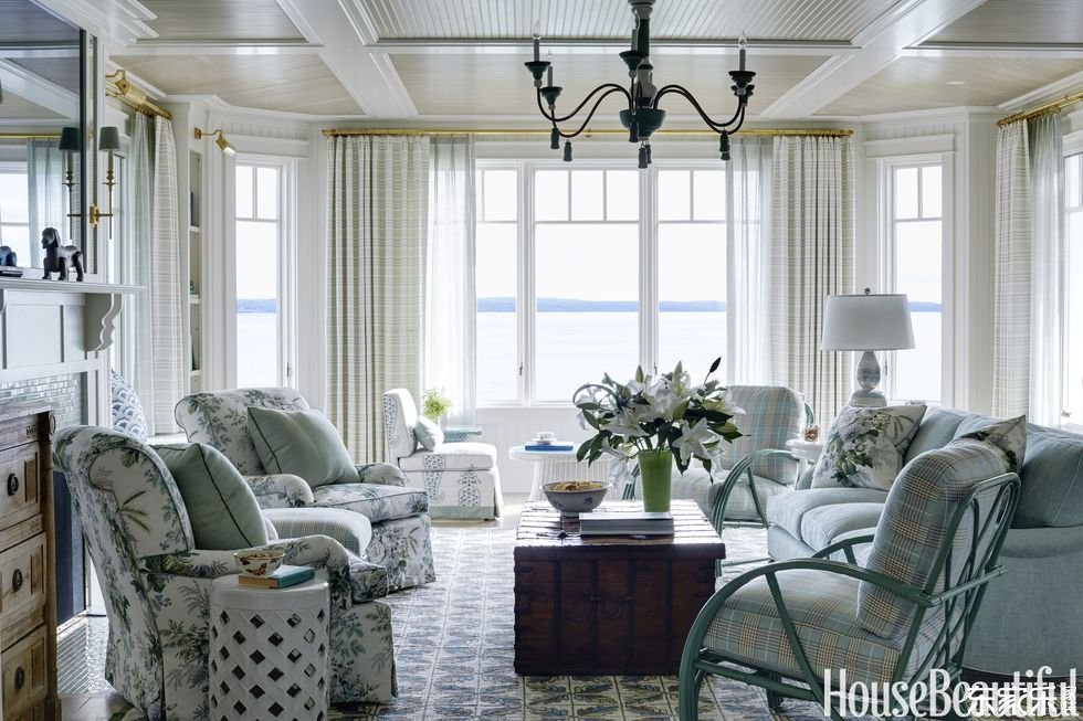 西班牙平房用藝術印花和圖案重新構思