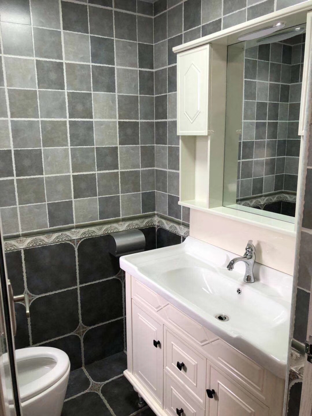 遠大麓園90平3房2廳2衛簡歐現代衛生間潔具圖片圖片