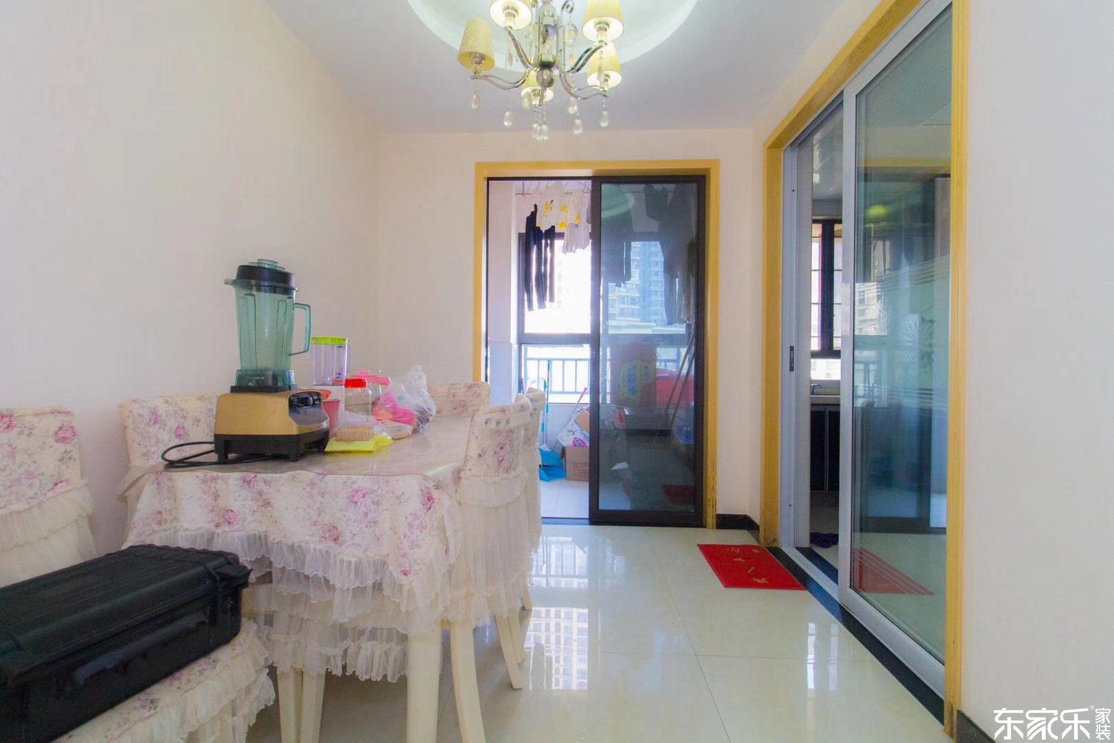 98平現代簡約風格餐廳裝修效果圖