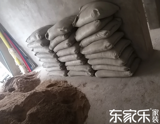 裝修，你知道裝修貼墻地磚應該用什么樣的沙子嗎?